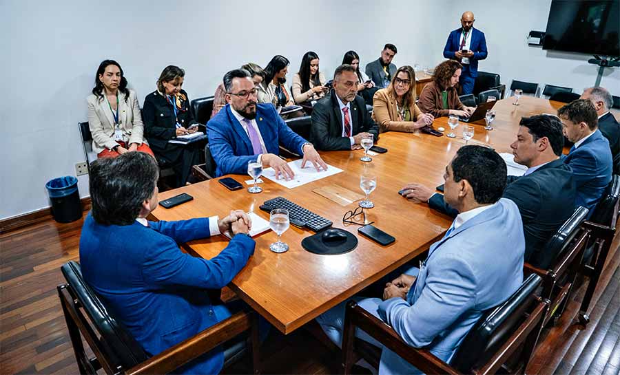 Senador Alan Rick e bancada federal cobram suspensão das ações do ICMBio na Reserva Chico Mendes
