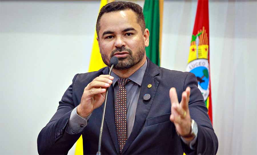 Arlenilson Cunha se solidariza com produtores e denuncia política excludente que ameaça a economia do Acre