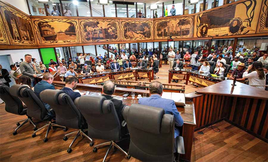 Produtores rurais são recebidos na Aleac e pedem socorro contra embargos e insegurança jurídica no Acre