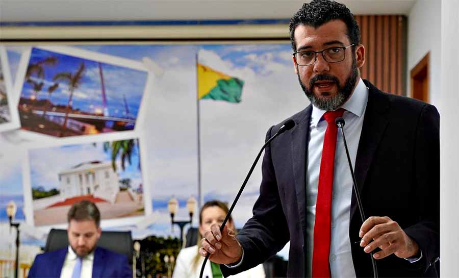 André Kamai denuncia mortes por tuberculose entre pessoas em situação de rua e cobra ação imediata da Prefeitura de Rio Branco