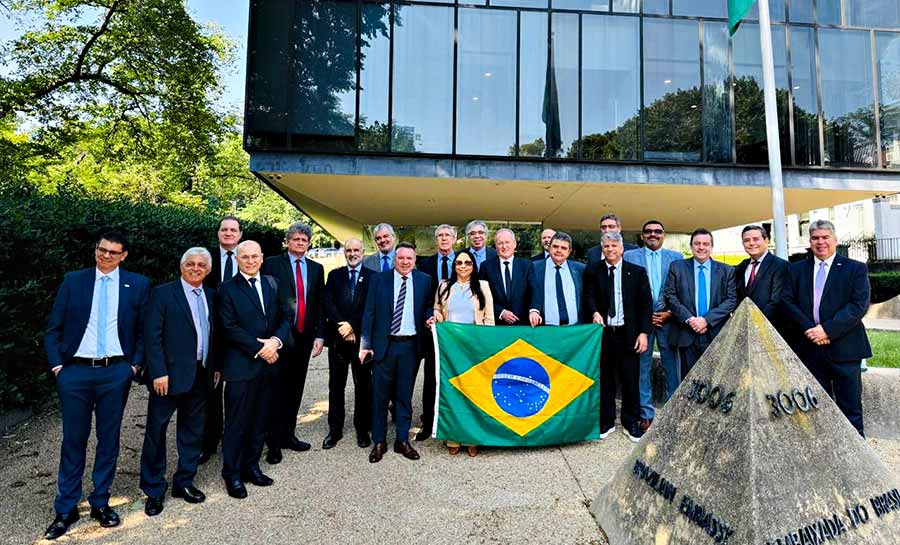 Valdemiro Rocha representa o Acre em missão internacional do cooperativismo em Washington