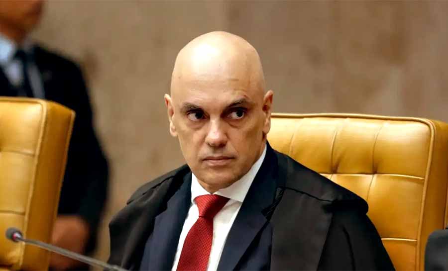 Moraes diz que Bolsonaro ignora e desrespeita o Supremo
