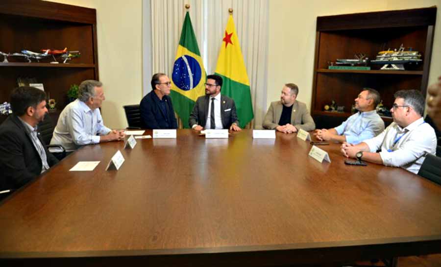 Governador Gladson Camelí e presidente do Sebrae alinham estratégias para fortalecer economia do Acre