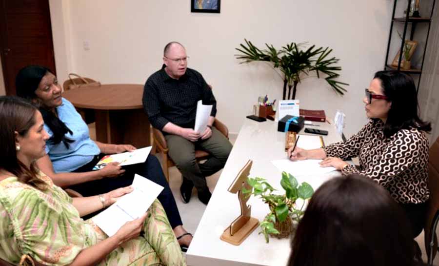 Governadora em exercício, Mailza recebe diretoria do Conselho Estadual de Assistência Social e reforça compromisso com fortalecimento do SUAS