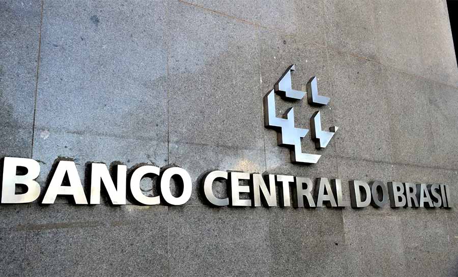 Mercado financeiro reduz previsão da inflação para 4,95%