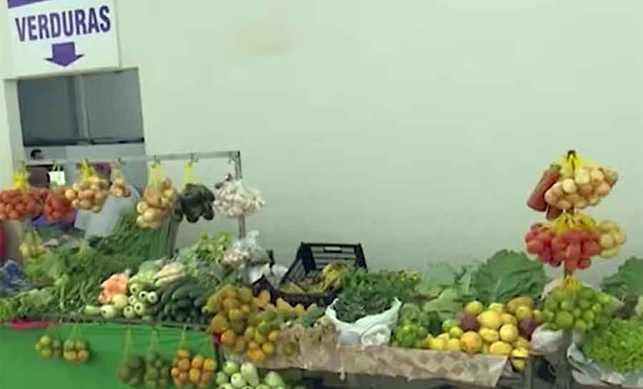 Feirantes de Rio Branco relatam crise nas vendas durante obra do Mercado Elias Mansour: ‘Sobrevivendo’