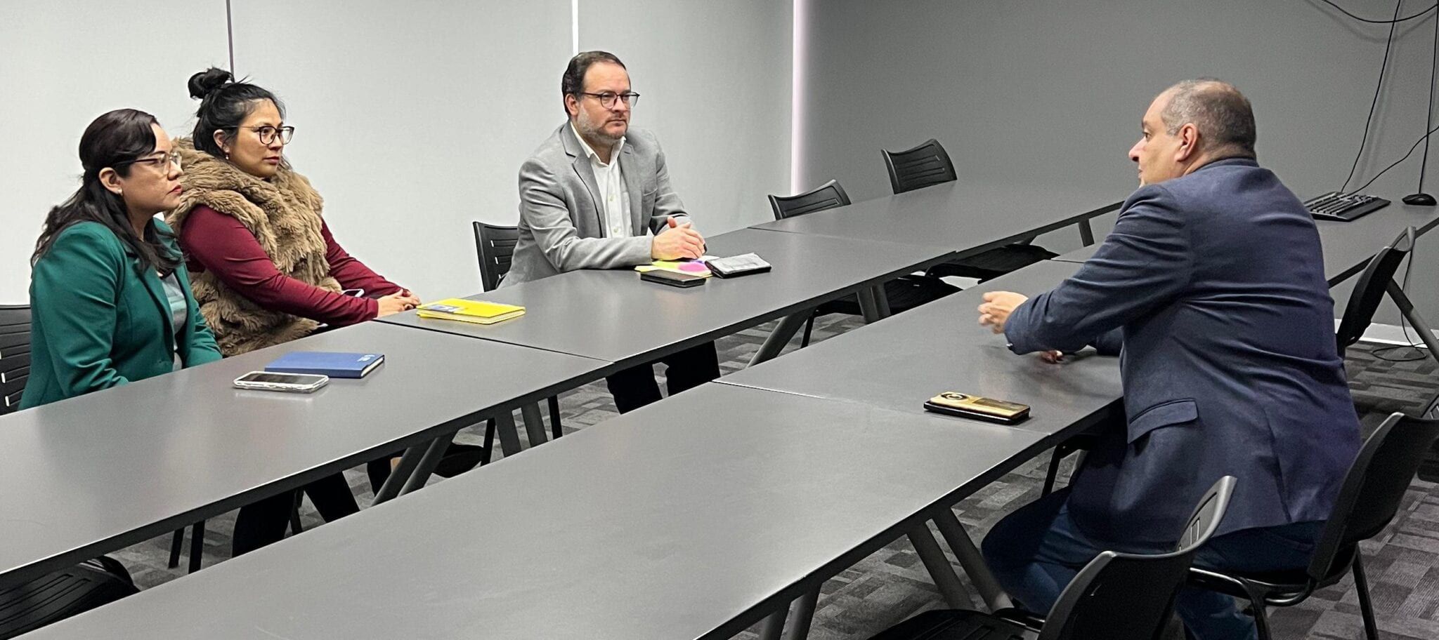 adex corpo 2048x912 1