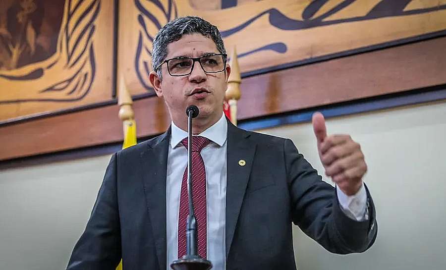 Deputado é condenado por plagiar prova de universidade de Santa Catarina em concurso no Acre