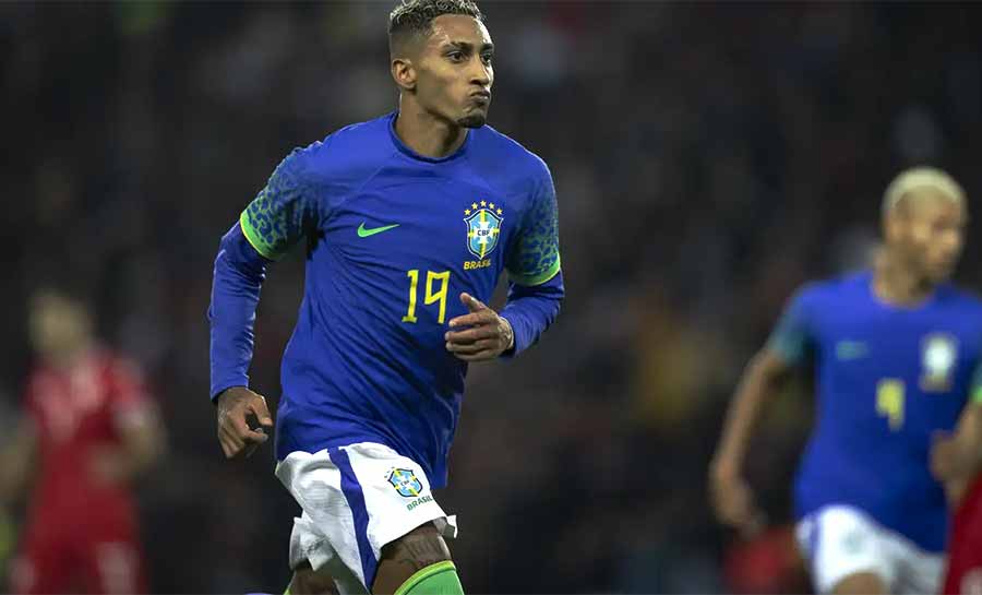 Seleção encara Chile e se despede da torcida brasileira no Maracanã
