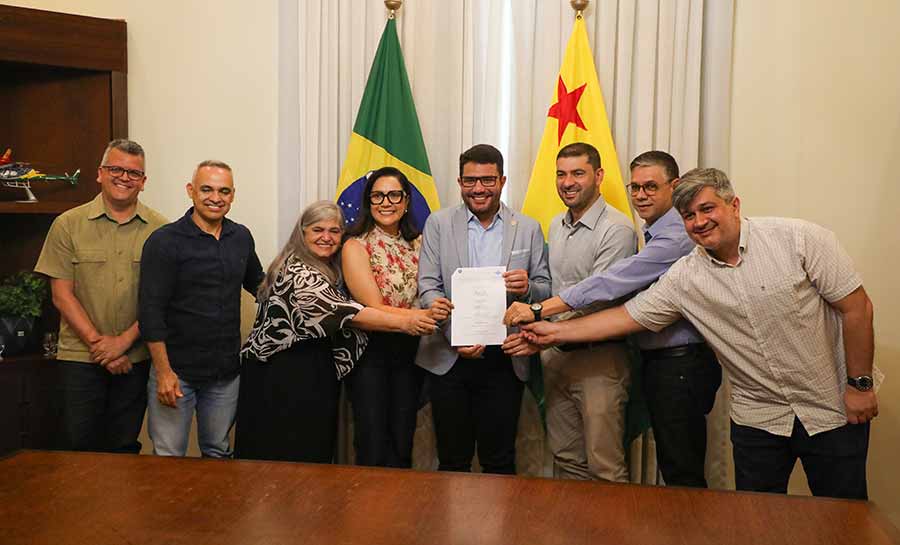 Sebrae firma parceria com Governo e Aleac para apoiar desenvolvimento dos municípios do Acre