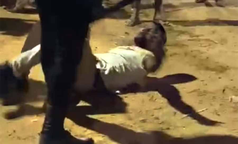 Homem é agredido e arrastado por seguranças em festival no interior do Acre