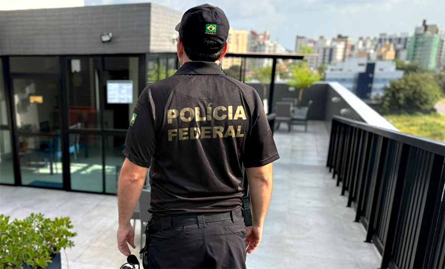 PF deflagra operação contra tráfico de drogas e lavagem de dinheiro