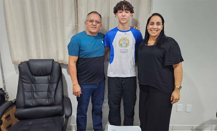 Atleta da escola Tancredo Neves irá representar o estado no badminton durante os Jogos da Juventude