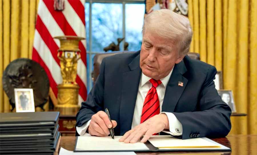 Trump ameaça suspender licenças de emissoras de TV que o criticam