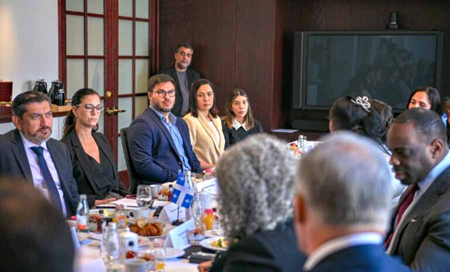 Vice-governadora Mailza Assis representa o Acre em encontro internacional sobre meio ambiente em Nova York