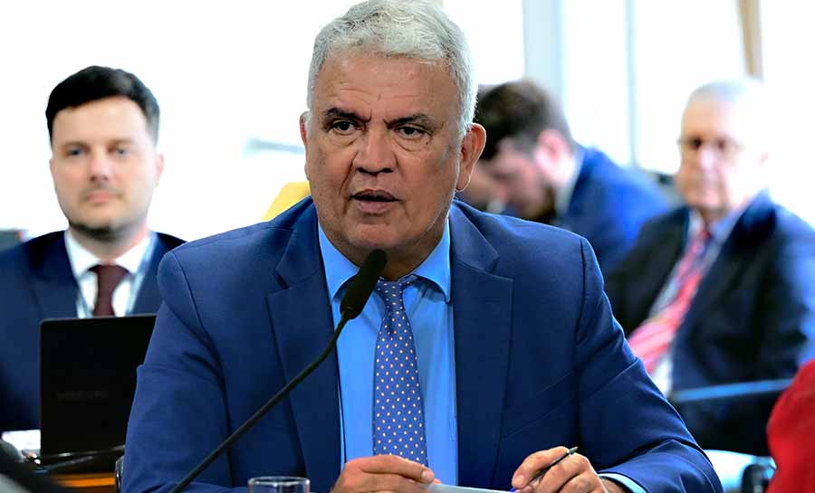 Senado aprova proposta de Petecão para garantir limpeza nos rios da Amazônia