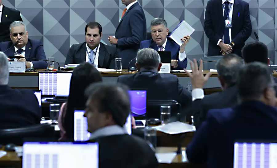 CPMI aprova pedido de prisão preventiva do presidente da Conafer