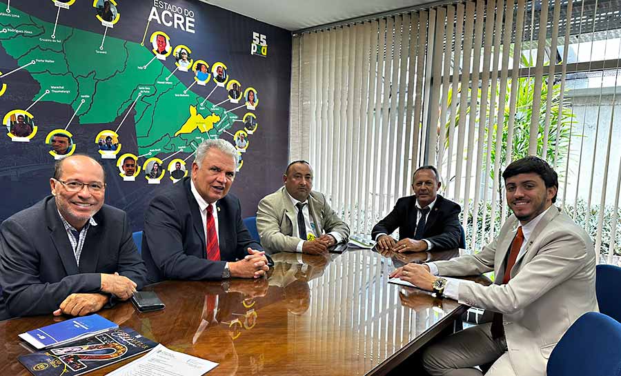 Senador Petecão anuncia R$ 1,8 milhão para construção de ponte no Rio Iquiri, em Acrelândia