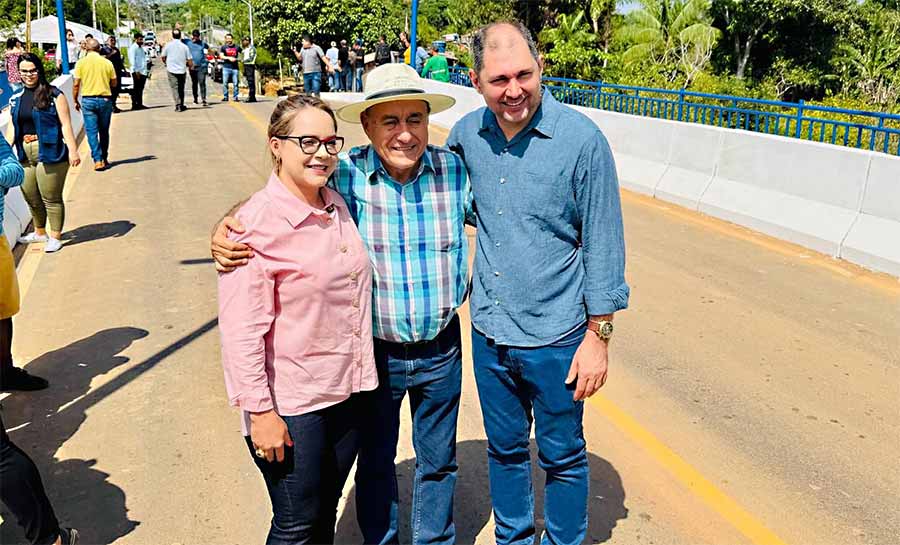 Joabe Lira destaca entrega da ponte sobre o Igarapé Redenção e investimentos na Jarbas Passarinho