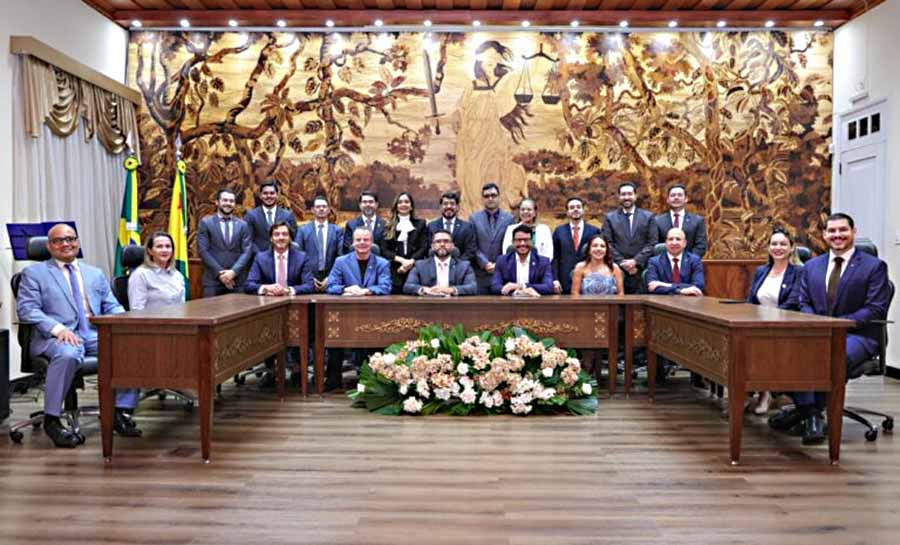 Governador Gladson Camelí acompanha posse da nova diretoria da Associação dos Procuradores do Acre