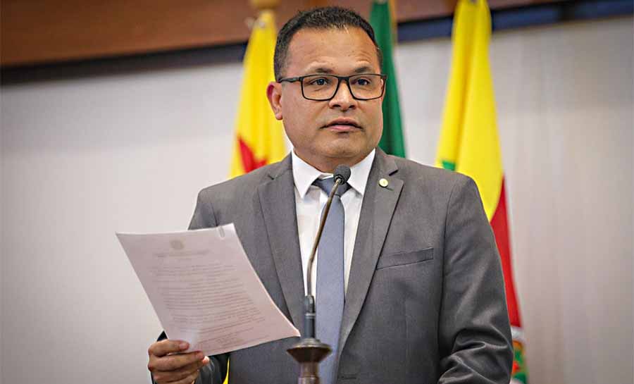 Tadeu Hassem apresenta indicação para criação de “faixa liberada” no Lago do Amor e cobra agilidade na conclusão do PCCR da Saúde