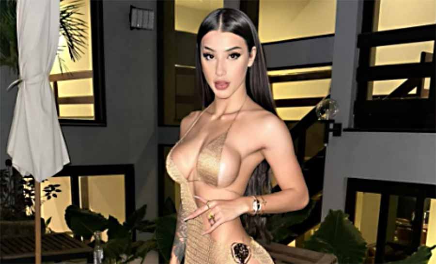 Bia Miranda curte a noite e aposta em look ousado