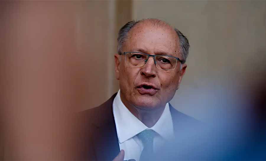 Brasil venderá 6 milhões de barris de petróleo à Índia, diz Alckmin