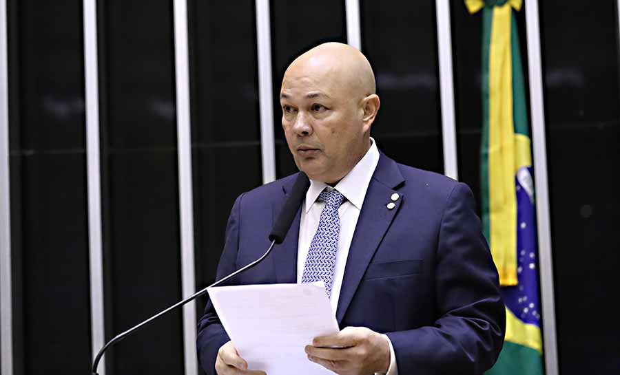 Deputado Zé Adriano cobra ação efetiva do Governo Federal para evitar colapso na BR-364 e isolar o Acre