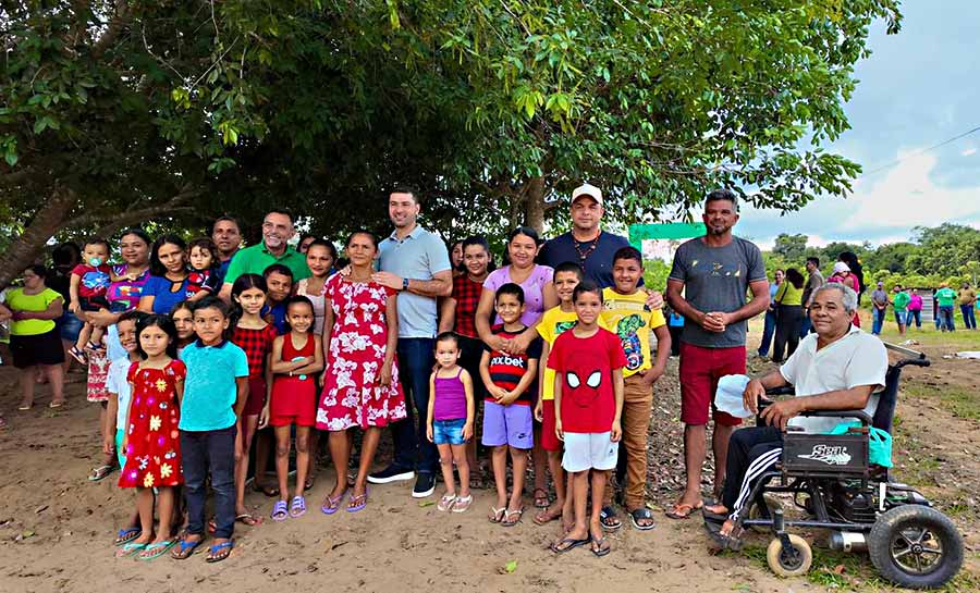Nicolau Júnior e Zé Luiz entregam novo sistema de abastecimento de água que leva dignidade e saúde às famílias da comunidade Belo Monte, em Mâncio Lima