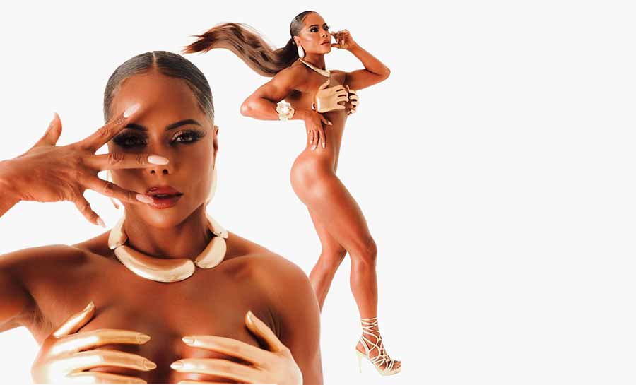 Adriana Bombom exibe corpo malhado em ensaio nas redes sociais