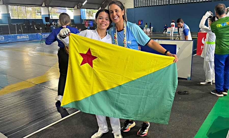 Atletas de Porto Acre conquistam ouro no taekwondo durante os Jogos Escolares Brasileiros