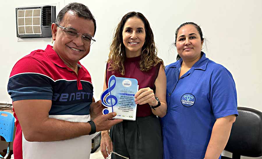 Gonzaga destina emenda para compra de instrumentos musicias e incentiva a cultura no Juruá