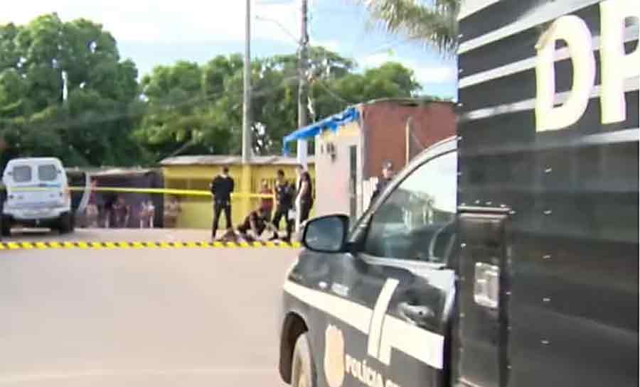 Homem em situação de rua é morto a facadas em bairro de Rio Branco