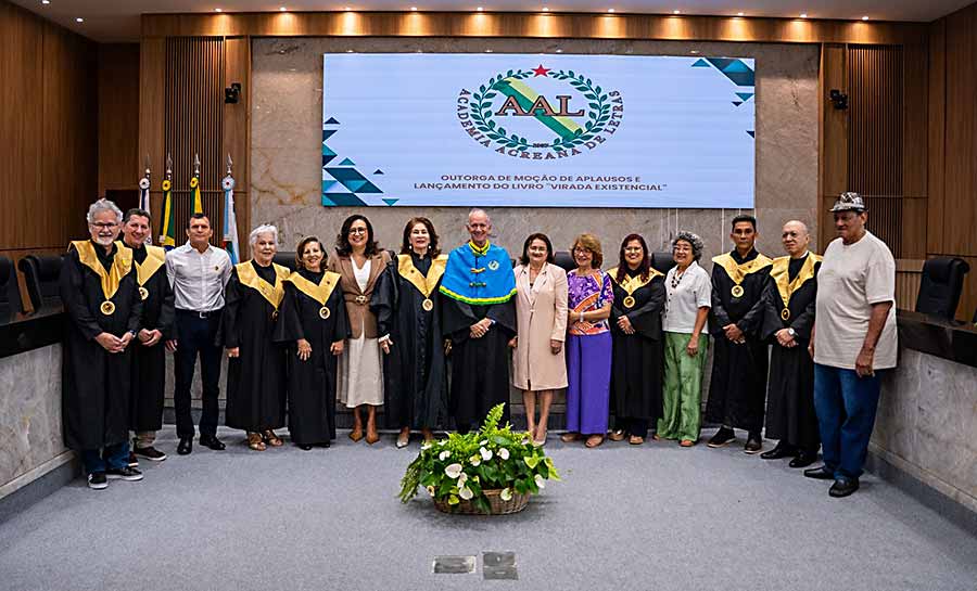 TCE-AC e Ministério Público de Contas são homenageados pela Academia Acreana de Letras em celebração à cultura, ao conhecimento e ao serviço público