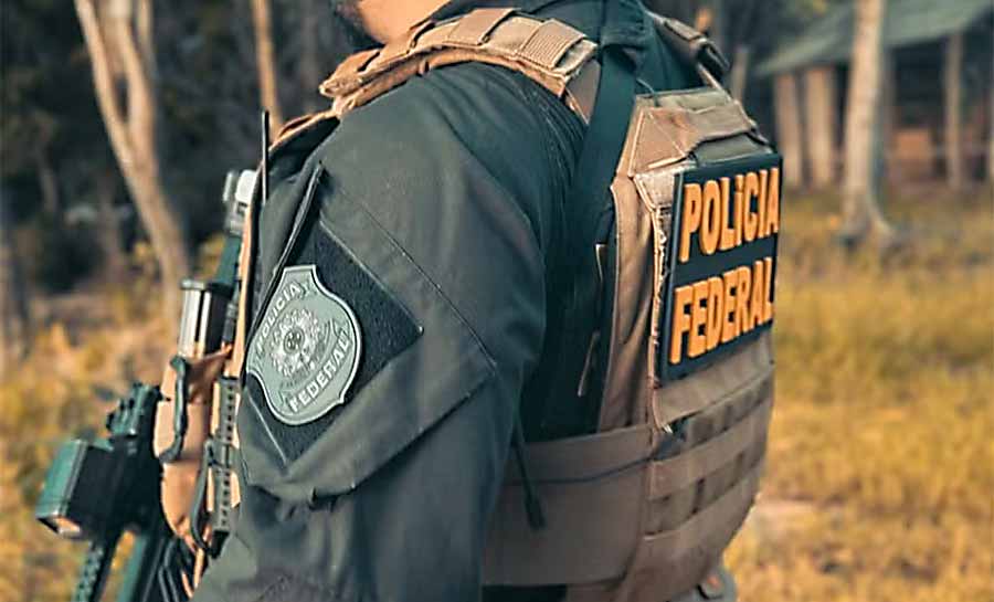 Dois são presos durante operação que investiga tráfico de drogas e lavagem de dinheiro no AC