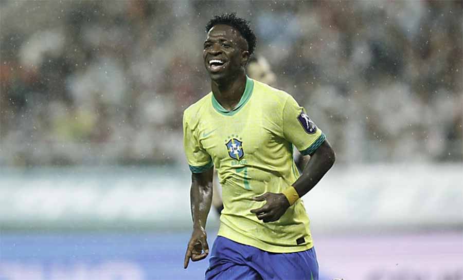 Vini Jr. vê evolução na Seleção e se anima para a Copa do Mundo