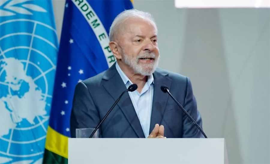 Sem “todes”: Lula sanciona lei que proíbe uso de linguagem neutra