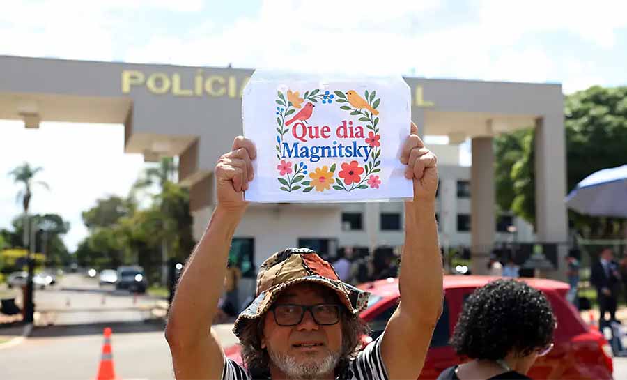 Ministros defendem decisão de Moraes sobre prisão de Bolsonaro