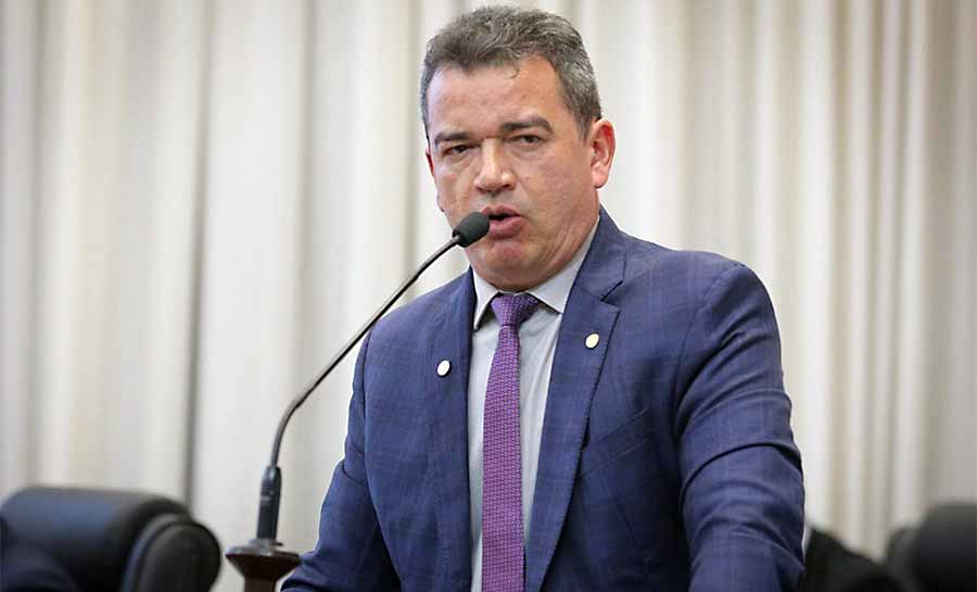 André Vale destaca parceria para levar internet ao Hospital Regional de Brasileia e celebra inauguração da Ponte da Sibéria