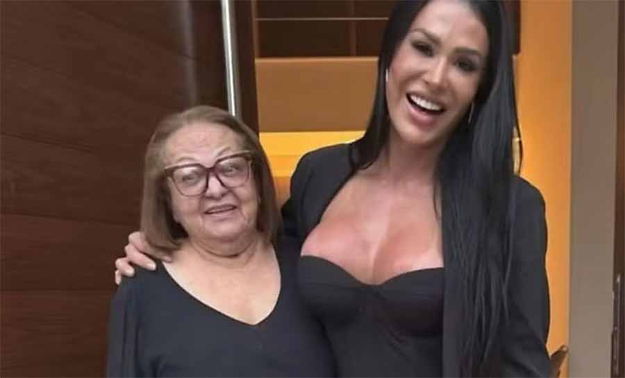 Gracyanne Barbosa rebate críticas por morar com a mãe de Belo