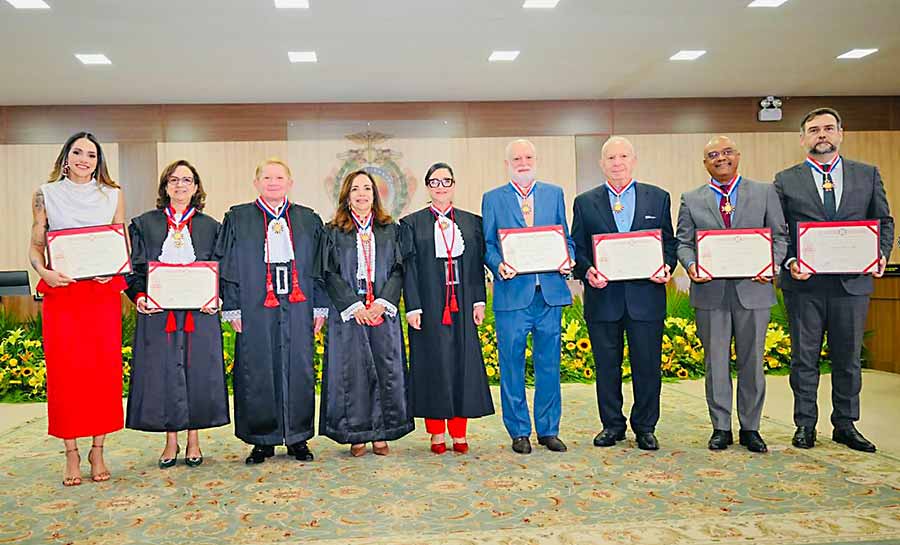 Procurador de Justiça Sammy Barbosa Lopes recebe Medalha da Ordem do Mérito Judiciário no grau “Grande Mérito”