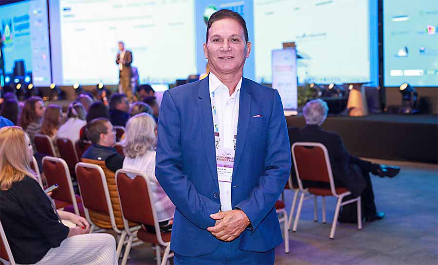 Consultor Legislativo da Aleac é eleito vice-presidente da ANACOL