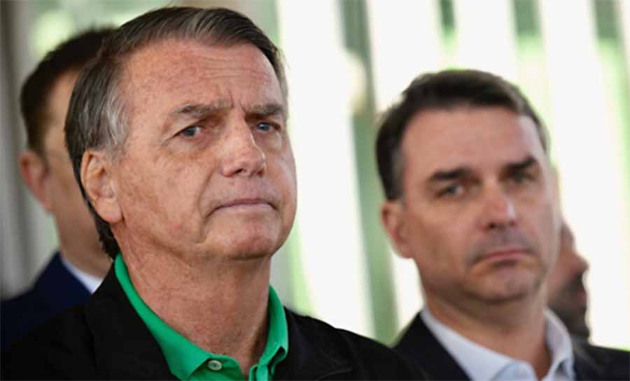 A cartada de Bolsonaro, a perplexidade do Centrão e o favoritismo de Lula