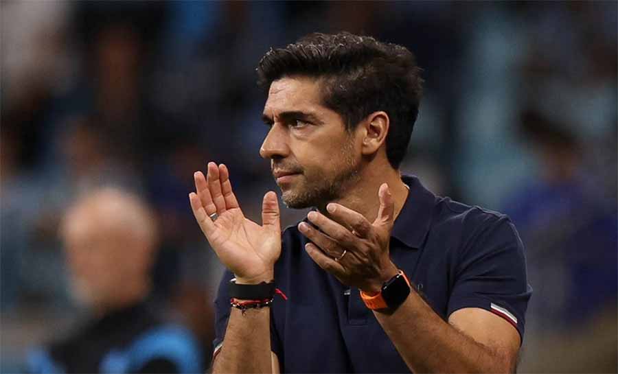 Palmeiras anuncia renovação do técnico Abel Ferreira