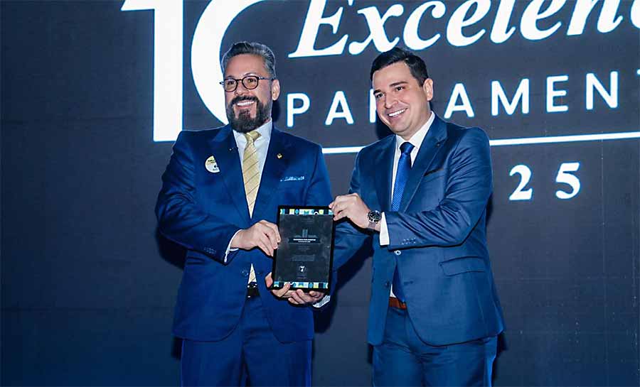 Alan Rick recebe o Prêmio Excelência Parlamentar pelo 4º ano consecutivo e se mantém entre os melhores parlamentares do país