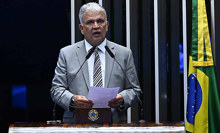 Senador Petecão apresenta projeto que regulamenta profissão de cuidador de idosos